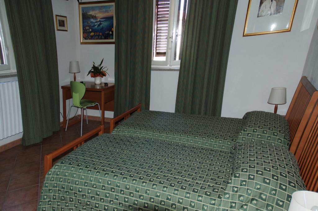 Affittacamere Villa Delia Lucca Ruang foto
